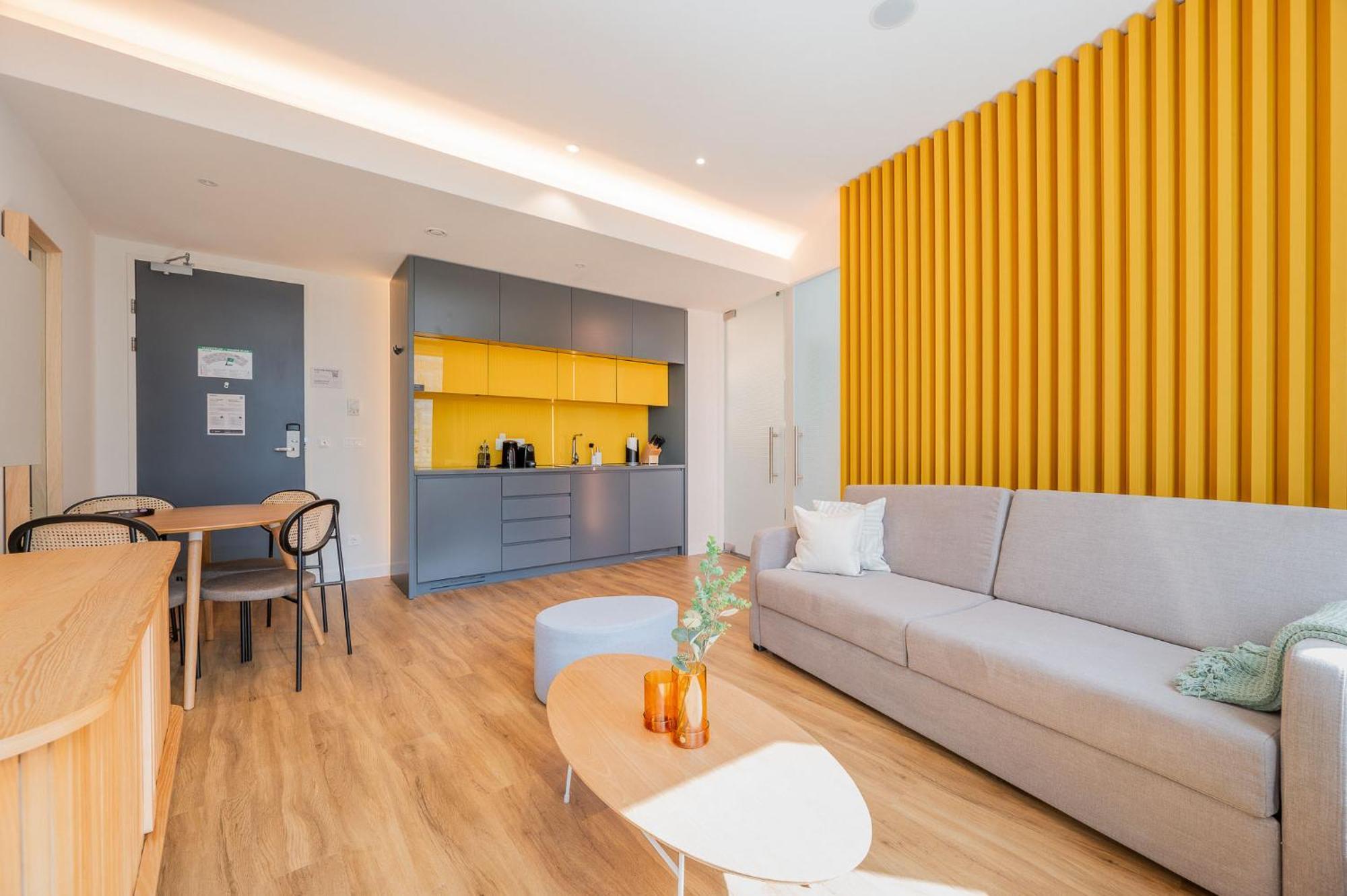 Limehome Amsterdam Gatwickstraat Экстерьер фото